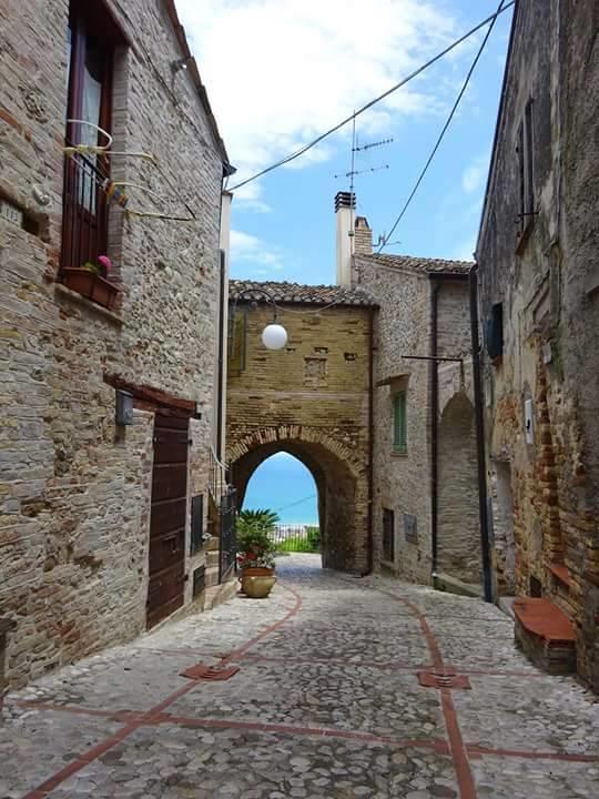 Il Frutteto Bed And Breakfast Ripattone Exterior foto